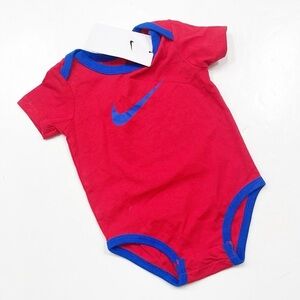 NEW Nike baby bodysuit